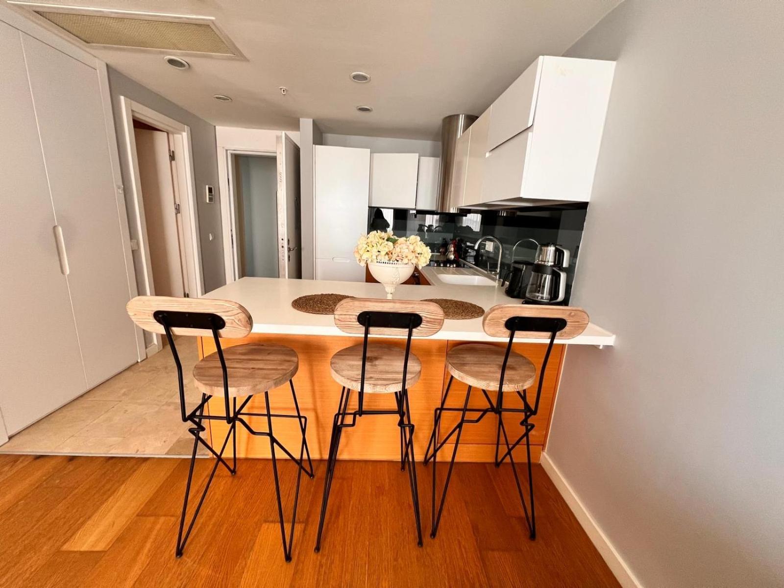 Apartament Divan - Guenesli Near Atakoey Metro Station *